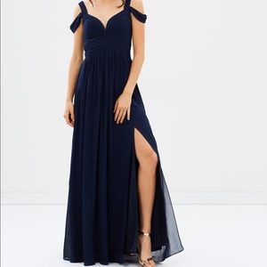 Lulu’s Bariano Austrialia drapped shoulder gown